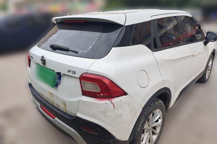 Used Brilliance V3 2015 1.5L Manual Elite Model Rear Right 45 Deg