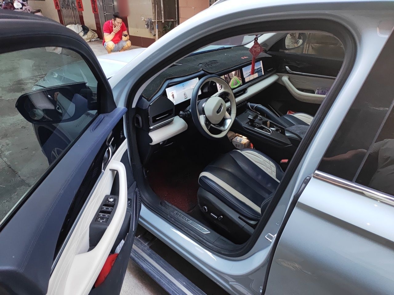 Geely Auto Monjaro L 2022 1.5T Thunder Hi·F Plug-in Hybrid Super Rui — снимка 16
