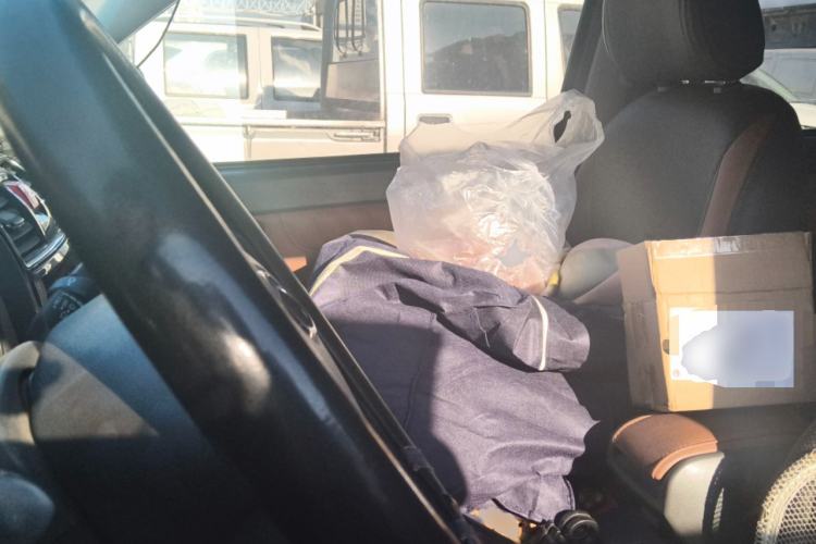 Used Great Wall Wingle 5 2013 2.0T European Version Two-Wheel Drive Elite Edition 6MT Big Double Cab GW4D20B Left Front Seat