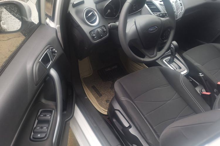 Used Ford Fiesta 2013 Hatchback 1.5L Automatic Fashion Edition