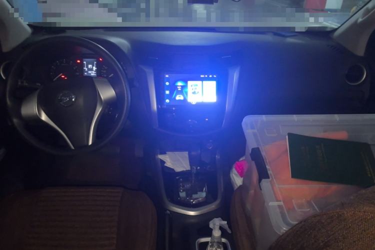 Used Nissan Navara 2017 2.5L Automatic 2WD Luxury Edition QR25