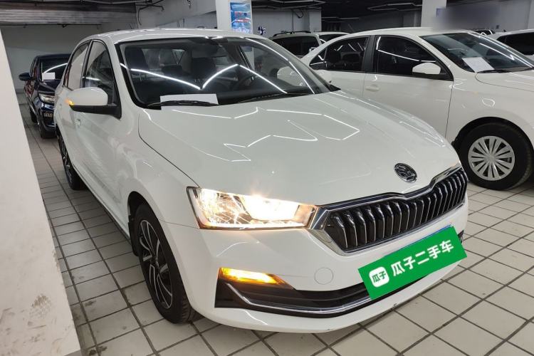 Used Skoda Rapid 2020 1.5L Manual Comfort Edition Front Right 45 Deg
