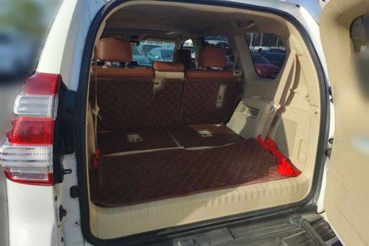 Used Toyota Prado  Trunk