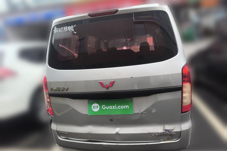 Used Wuling Hongguang V 2019 1.5L Standard Version China VI LAR
