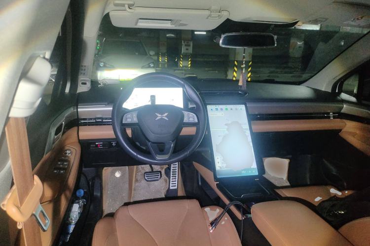 Used XPeng P5 2022 550E Center Console