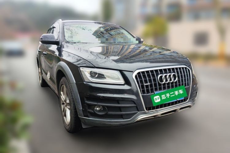 Used Audi Q5 2017 Plus 40 TFSI Technology Model