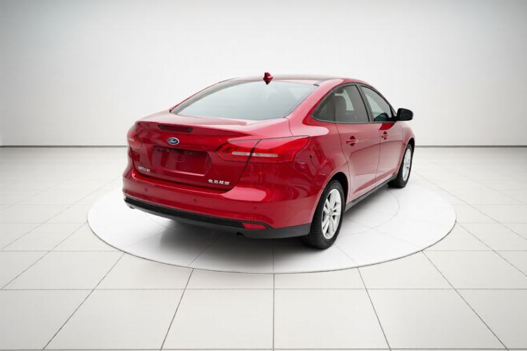 Used Ford Focus 2018 Sedan Classic 1.6L Automatic Trendy SmartDrive Edition Rear Right 45 Deg
