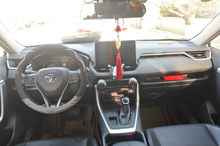 Used Toyota Wildlander 2021 2.0L CVT Two-Wheel Drive Luxury Edition