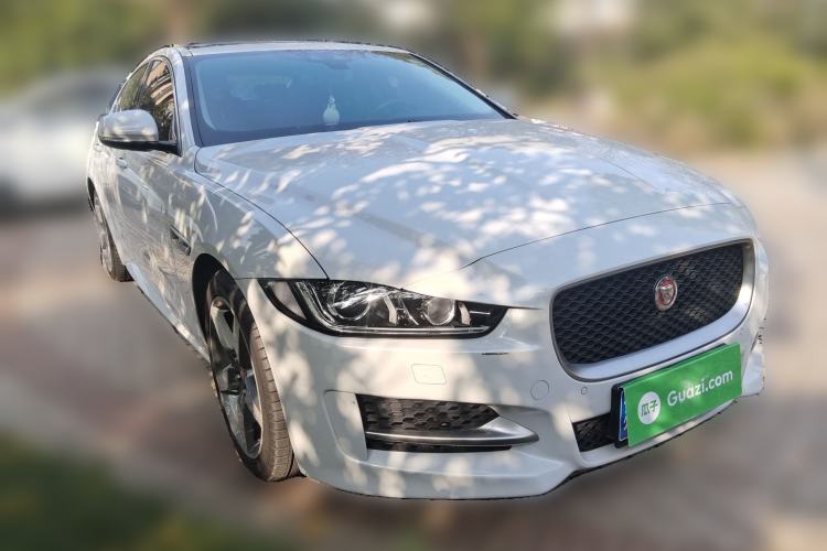 Used Jaguar XE 2017 2.0T 200 PS R-Sport