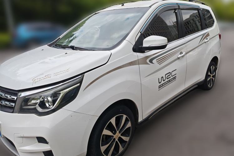 Used Venucia M50V 2017 1.6L XL CVT Luxury Edition