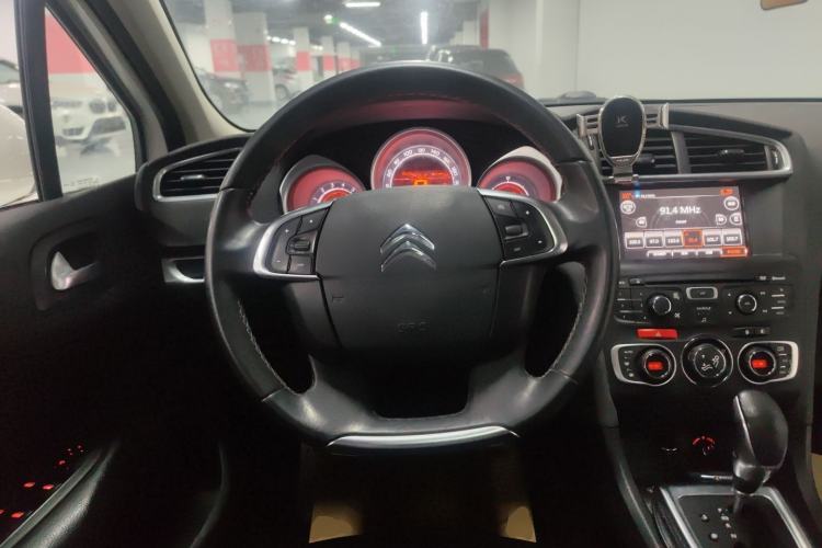 Used Citroen C4L 2014 1.8L Intelligent Drive Automatic Dynamic Model Steering Wheel