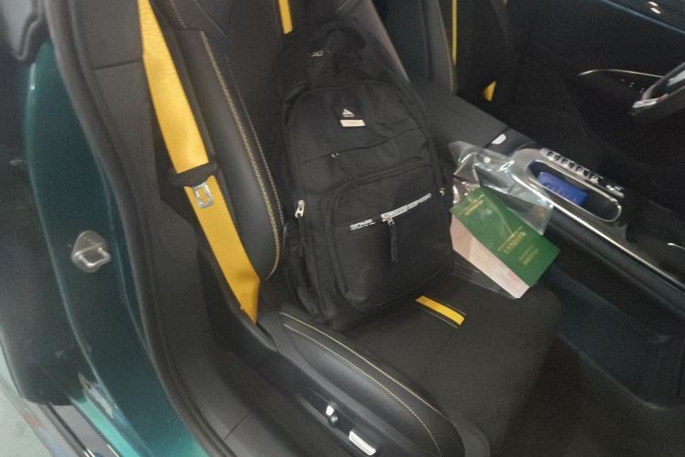 Used Xiaomi Auto SU7 Ultra 2025 Ultra Model Right Front Seat