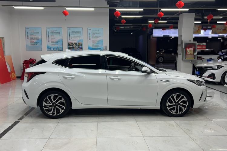 Used CHANGAN Eado 2018 1.6L GDI Manual Trendy Model China V Standard
