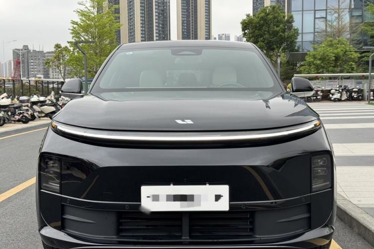 Used Li Auto L6 2024 Pro Model Exterior 1