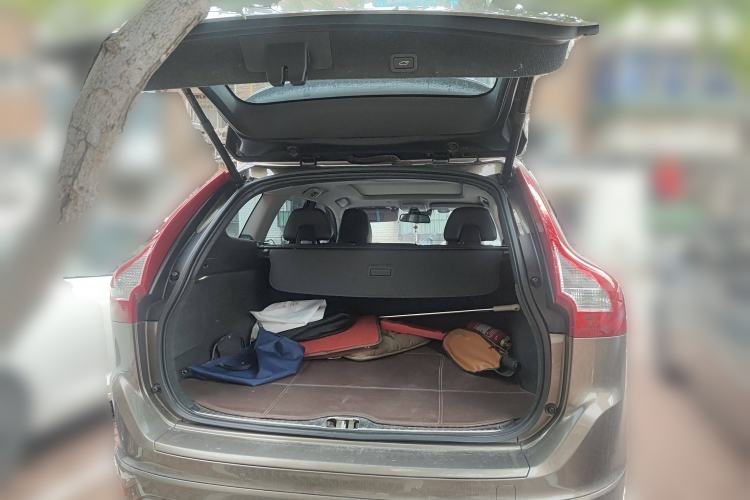 Used Volvo XC60 2015 T5 Smart Upgrade Model
