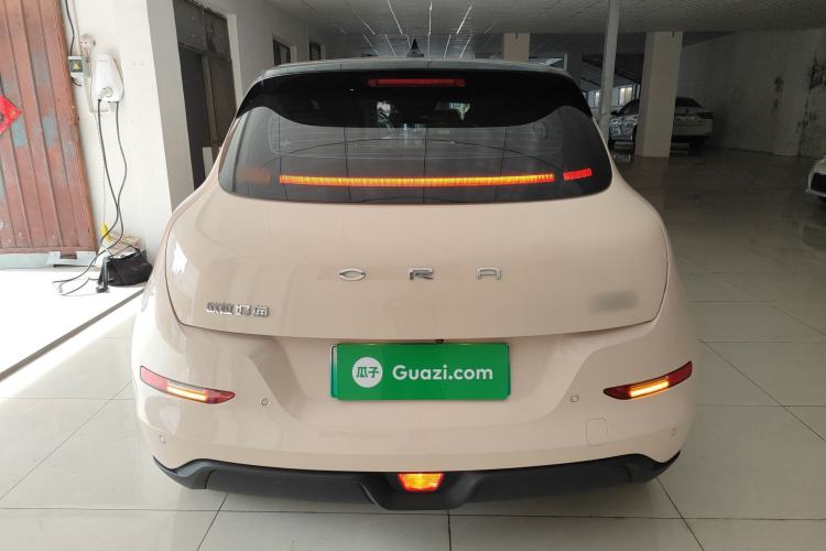 Used ORA Good Cat 2022 Morandi Edition 400km Standard Range Premium Version Lithium-Ion Battery
