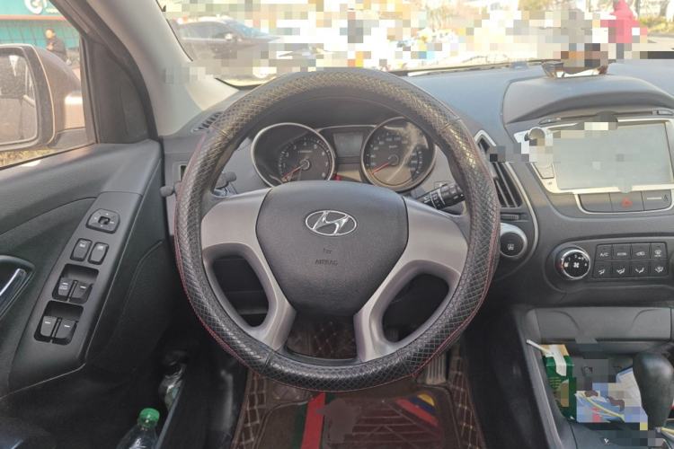 Used Hyundai ix35 2015 2.0L Automatic 2WD Comfort Edition China V Standard