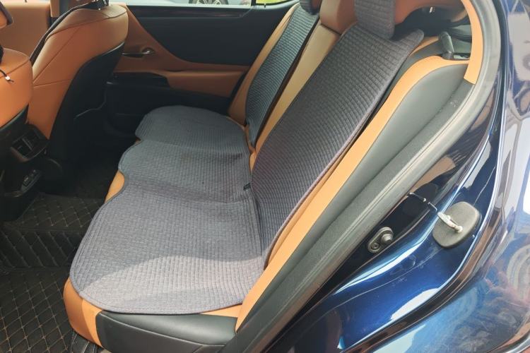 Used Lexus ES 2021 200 Excellence Edition