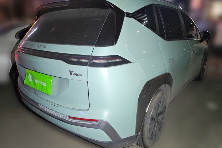 Used AION Y 2023 Plus 510 Enjoy Edition Rear Right 45 Deg