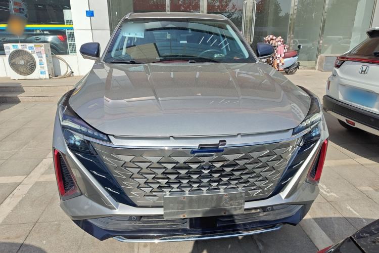 Used CHANGAN OSHAN Z6 2022 Blue Whale 1.5T DCT Smart Navigation Model