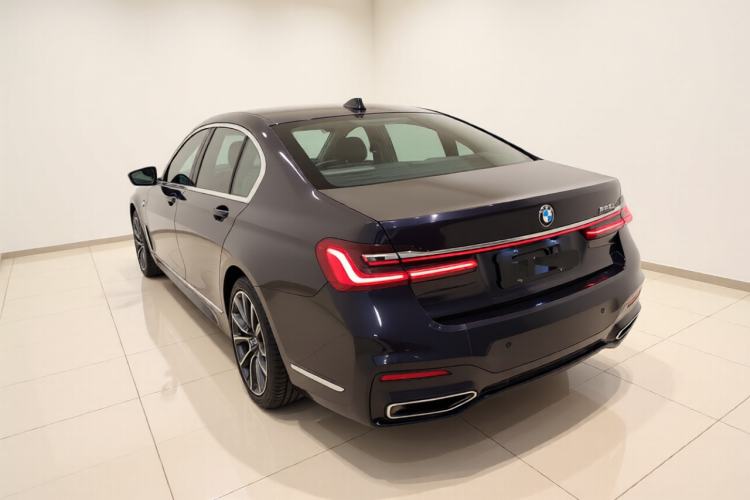 Used BMW 7 Series 2019 740Li Leading Model M Sport Package Exterior 2