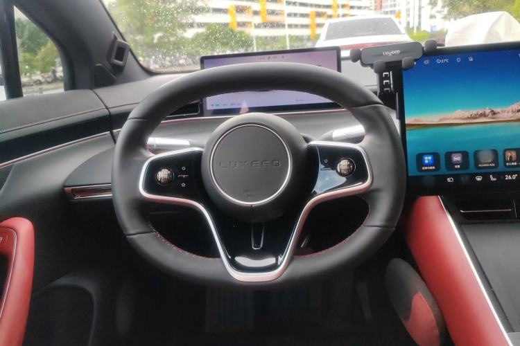 Used Hima Luxeed S7 2024 Max Rear-Drive Long-Range Intelligent Driving Version
