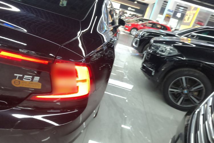 Used Volvo S90 2020 Facelifted T5 Zhiyi Luxury Edition
