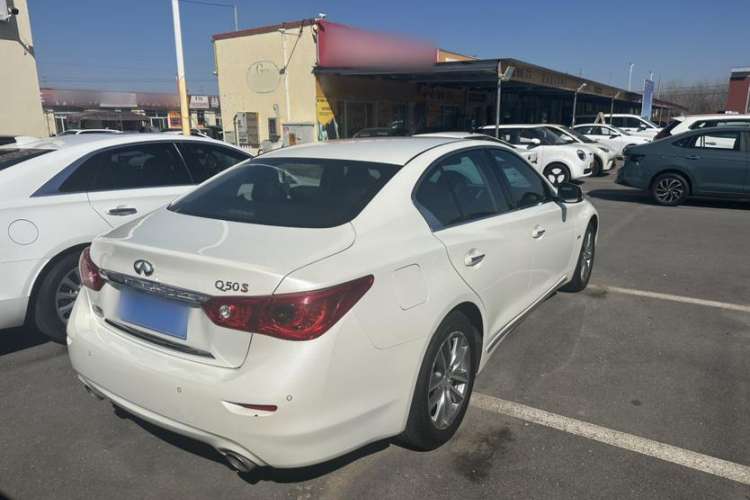 Used Infiniti Q50L 2015 2.0T Enjoyment Edition
