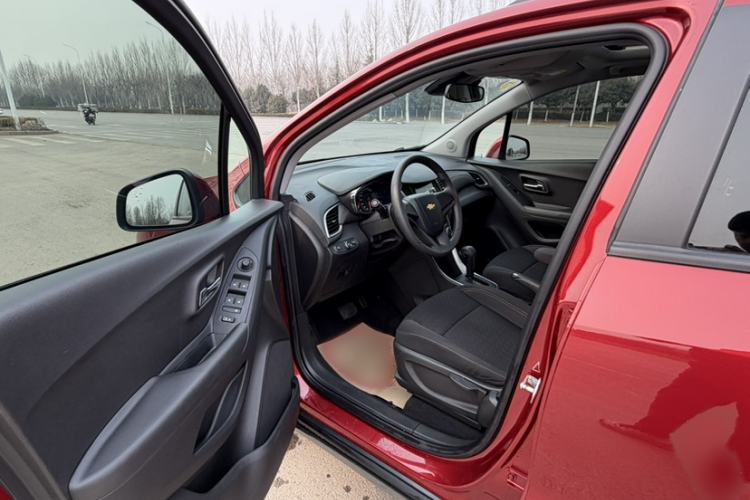 Used Chevrolet Trax 2018 330T Automatic Two-Wheel Drive Elite Model