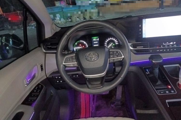 Used Toyota Granvia 2023 2.5L Hybrid Prestige PLUS Edition Steering Wheel