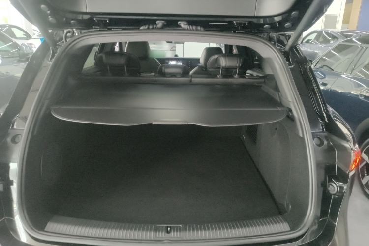 Used VOYAH FREE 2025 318 318 km Rear-Drive Touring Edition Trunk