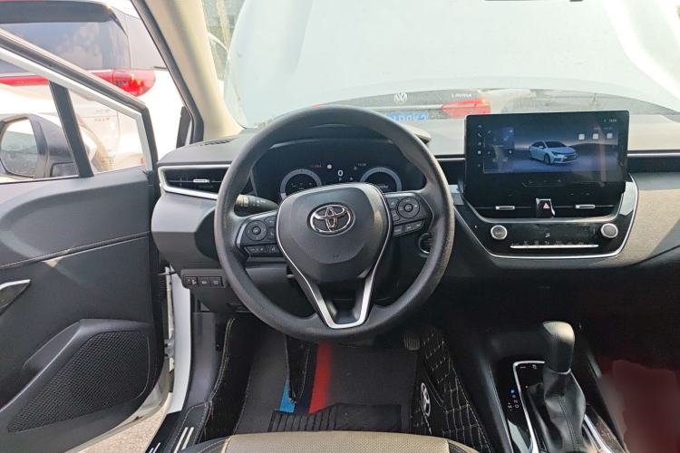 Used Toyota Levin 2023 Revised Version 2.0L Luxury Edition
