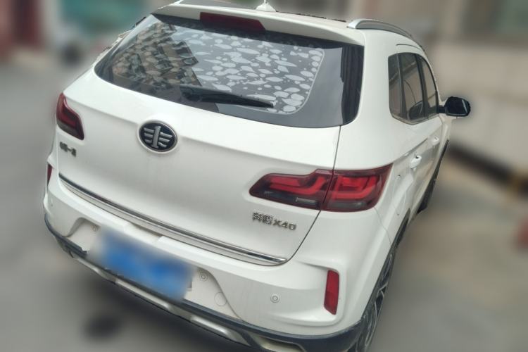 Used Bestune X40 2019 1.6L Manual Luxury Edition China VI
