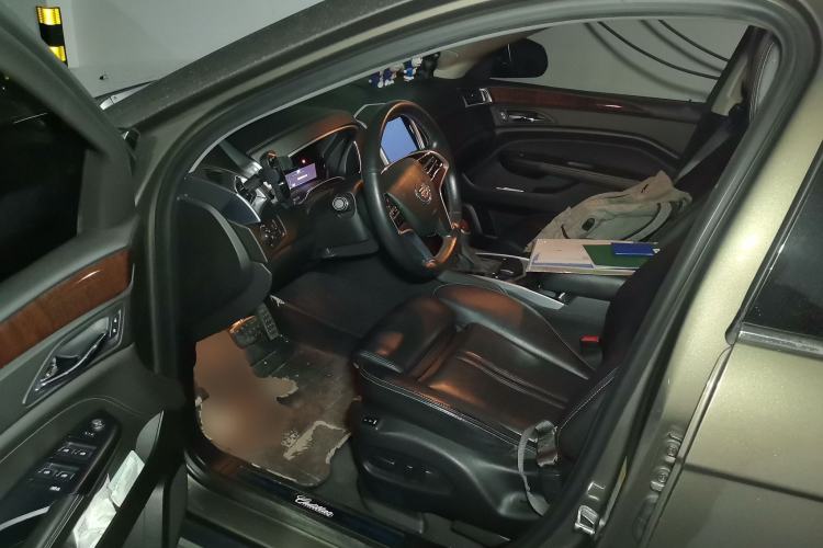 Used Cadillac SRX 2015 3.0L Leading Model