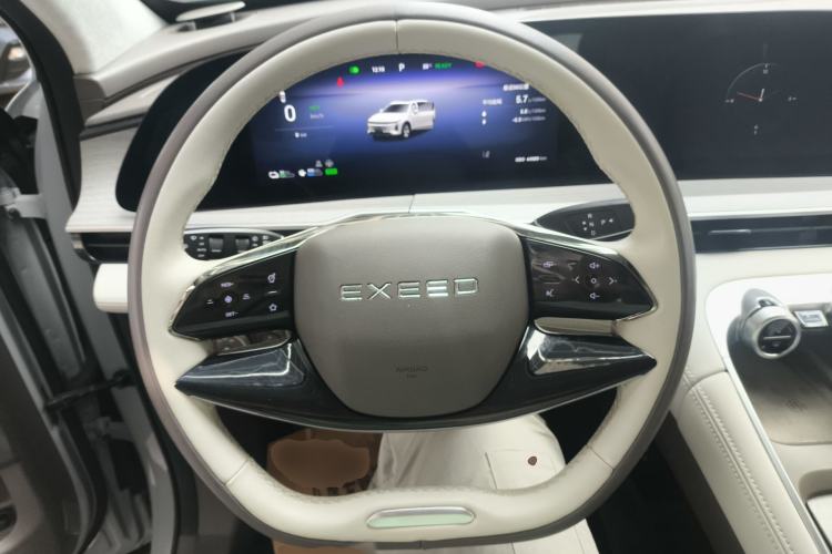 Used EXEED Stellar C-DM 2024 1.5T Long-Range Pro