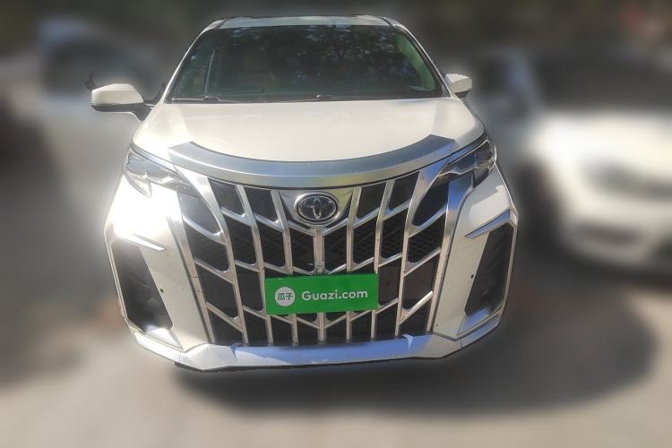 Used Toyota SIENNA 2023 2.5L Hybrid Comfort Edition Front