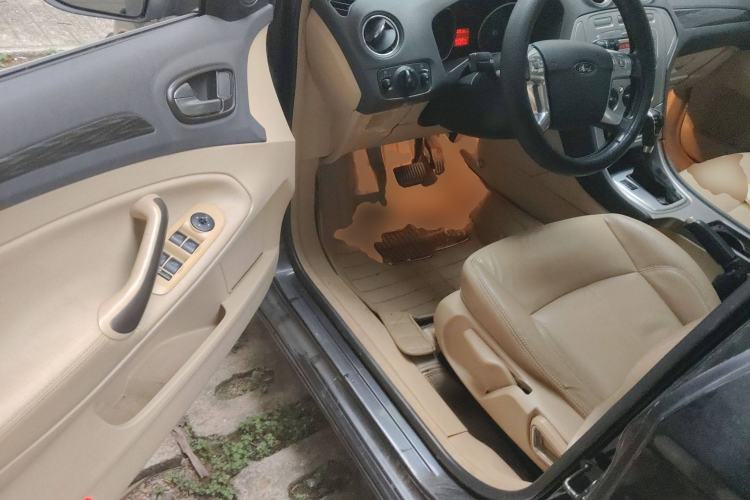 Used Ford Mondeo 2007 2.3L Fashion Edition
