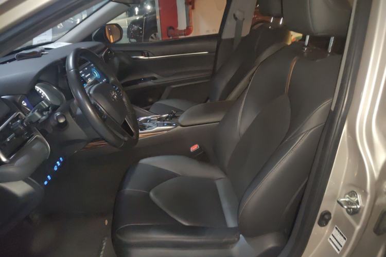 Used Toyota Camry 2019 2.0G Luxury Edition China VI Standard