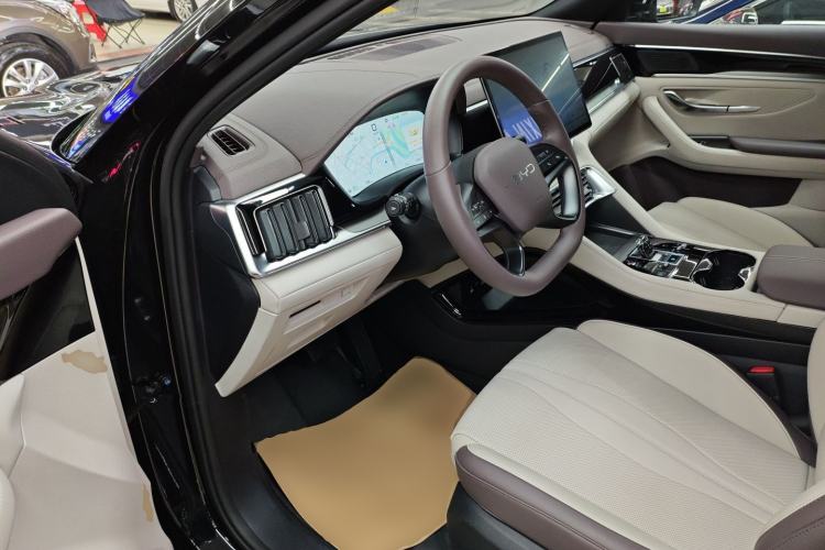 Used BYD Song PLUS New Energy 2025 EV 520km Premium Version