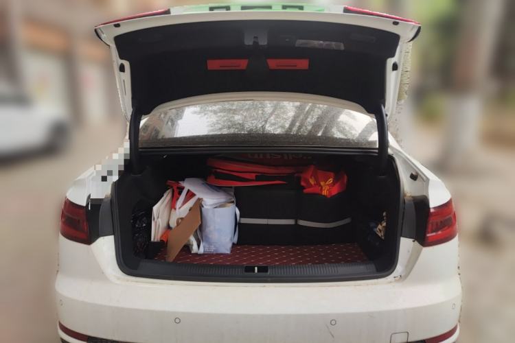 Used Audi A4L 2018 30th Anniversary Edition 40 TFSI Fashion Model
