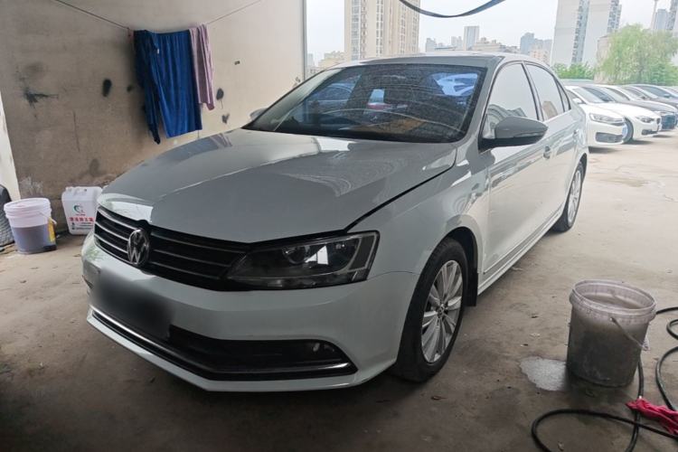 Used Volkswagen Sagitar 2015 1.6L Automatic Comfort Model