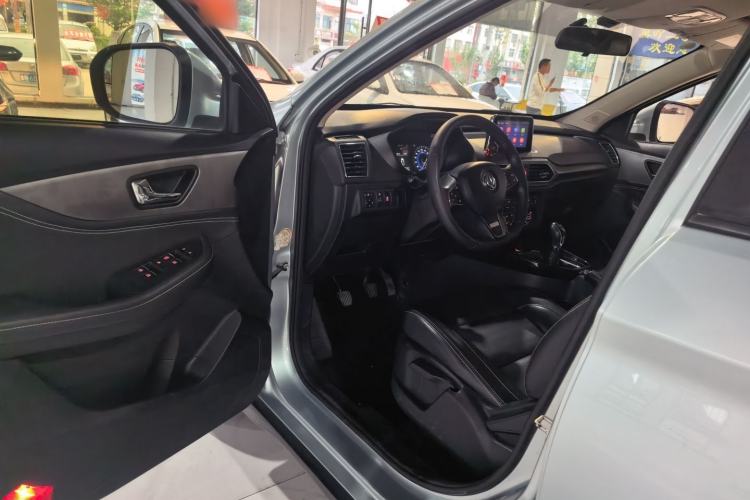 Used Dongfeng Fengon S560 2018 1.8L Manual Comfort 7-Seater Driver Seat