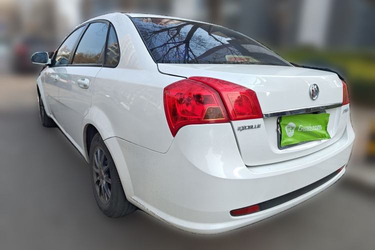 Used Buick Excelle 2013 1.5L Automatic Classic Model
