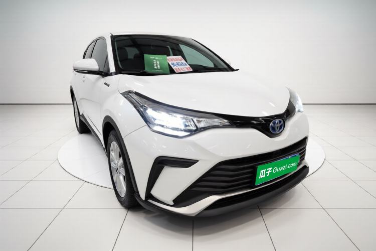 Used Toyota IZOA 2021 Dual-Motor 2.0L Yixiang Edition Exterior 1