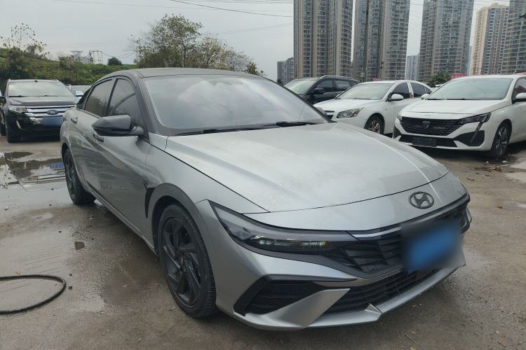 Used Hyundai Elantra 2023 1.5L CVT LUX Prestige Edition