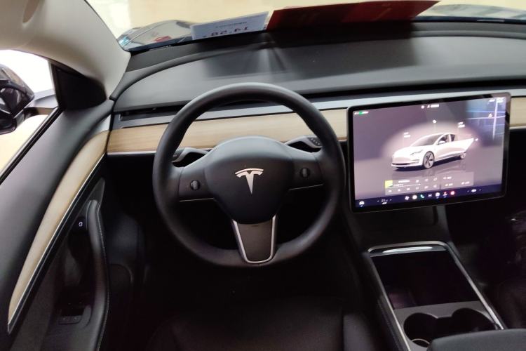 Used Tesla Model 3 2022 Rear-Wheel-Drive Version Steering Wheel