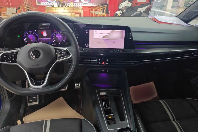 Used Volkswagen Golf 2023 Facelift 280TSI DSG R-Line Lite
