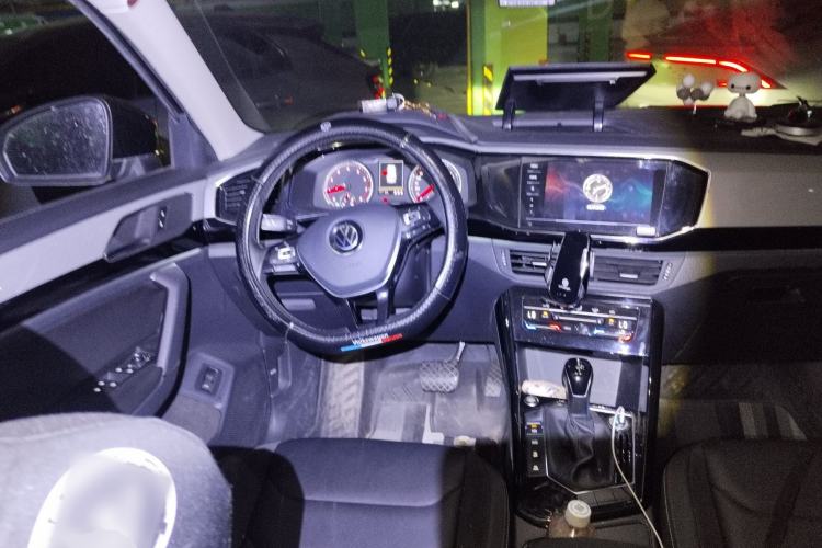 Used Volkswagen Tayron 2021 280TSI Two-Wheel Drive Luxury Smart Connectivity Version Steering Wheel