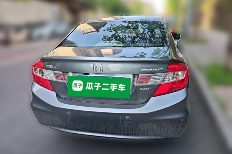 Used Honda Civic 2012 1.8L manual Comfort version
