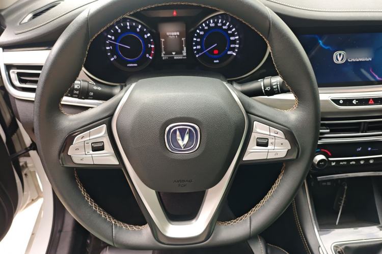 Used Changan Eado 2019 High-Energy Edition 1.6L GDI Manual Pioneer Model China VI Standard
